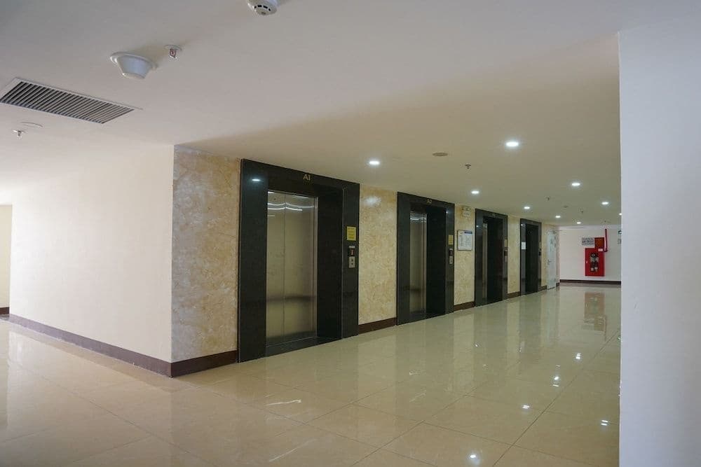 Ha Long Pearl Apartment - photo 14
