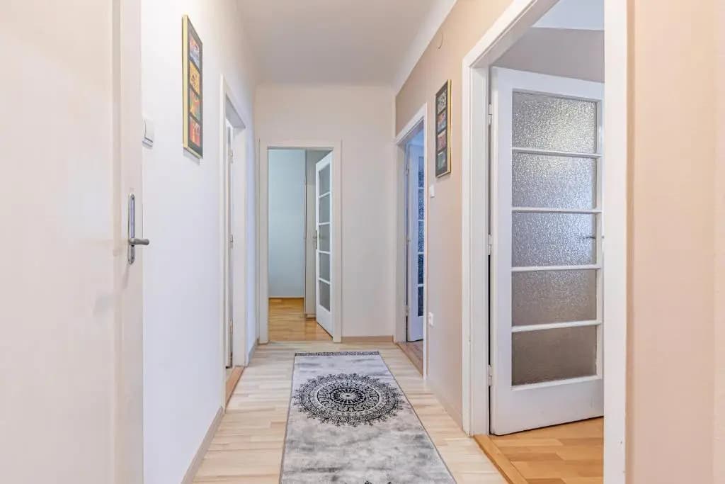 Vienna Apartment 1010 - photo 8