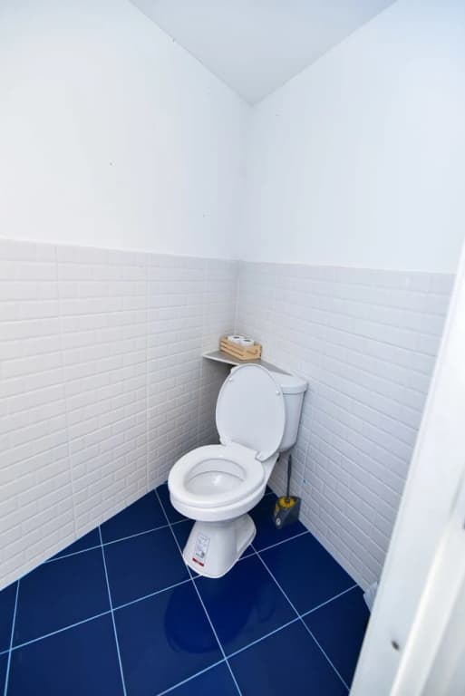 Lazy Blue House - Hostel - photo 9