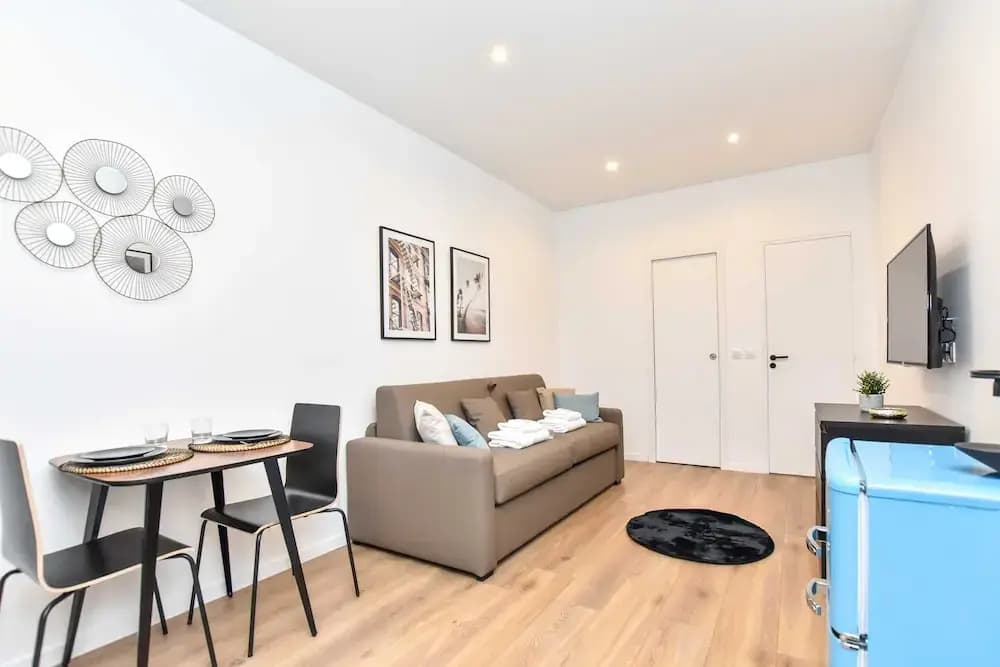 Authentic Studio - 2P - Porte Saint-denis - photo 1