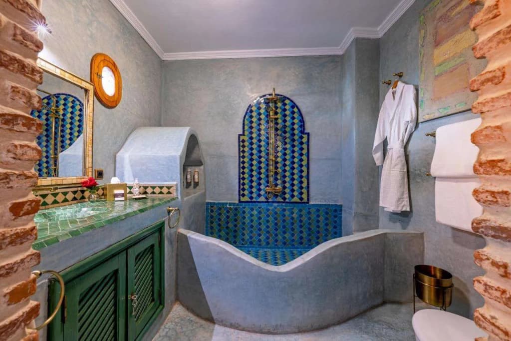 Riad Maipa - photo 17