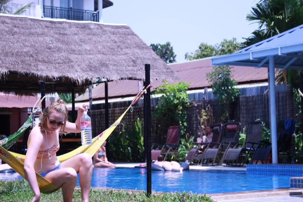 Pool Party Hostel - photo 24