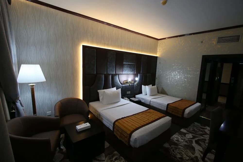 Knight Armour Hotel - photo 50
