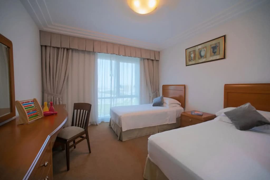 Grand Hyatt Residence - photo 5