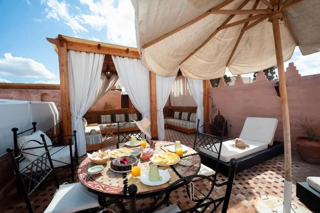 Riad Des Deux Palais - photo 11