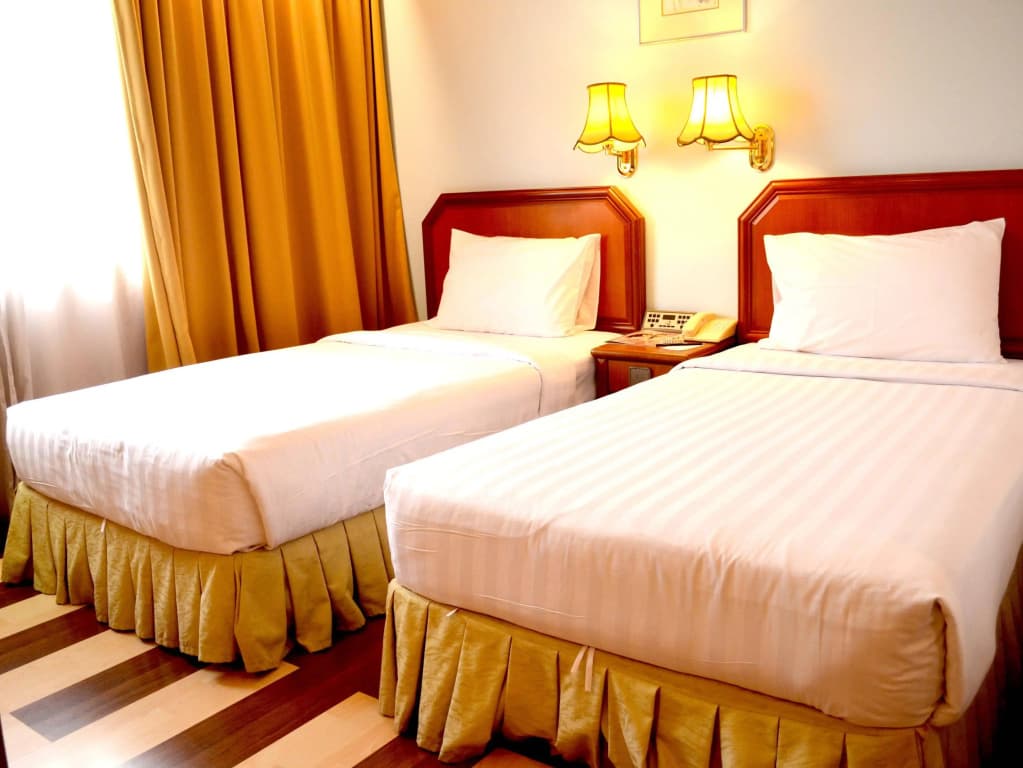 Hotel Sandakan - photo 2