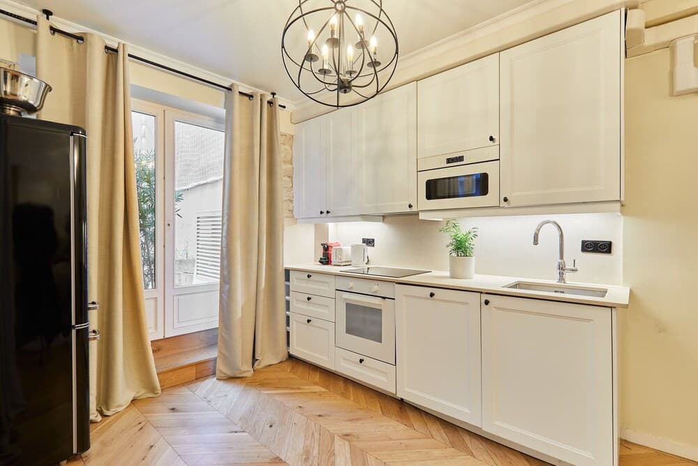 Amazing 3-bedroom Apartment - Center of Paris - photo 13