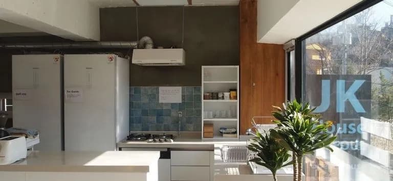 JK House - photo 26
