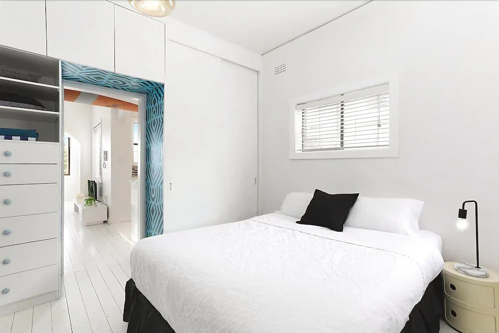 Minimalist Beachfront Apartment - photo 1