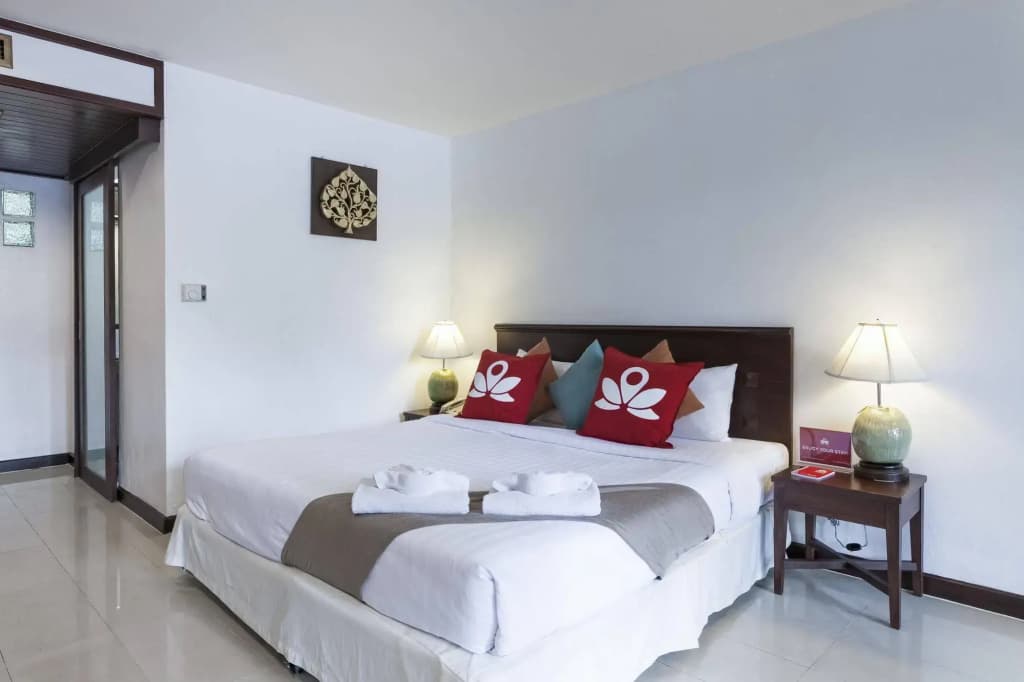 ZEN Premium Prachanukroh Patong Beach - photo 7