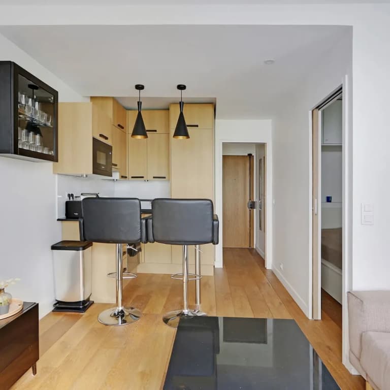 Modern Brunel Classic 1 Bed Apt With Balcony in Paris - photo 18