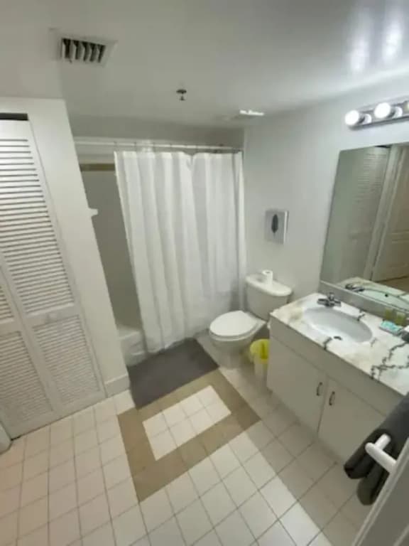 39th Floor Condo 1 1 W Pool Gym -free Parking - photo 6