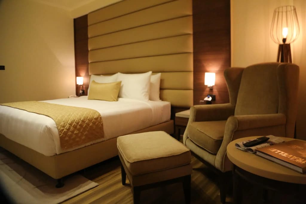 Udman Hotels and Resorts BY FERNS N PETALS - photo 2