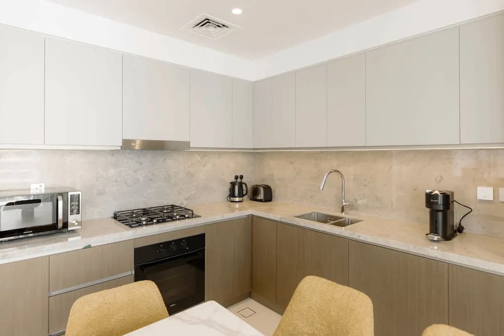 Beachfront Elegant 2BR Condo - photo 15