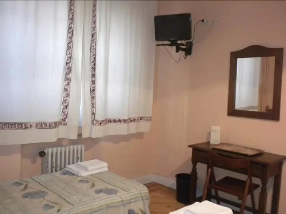 Hostal San Martin - photo 6