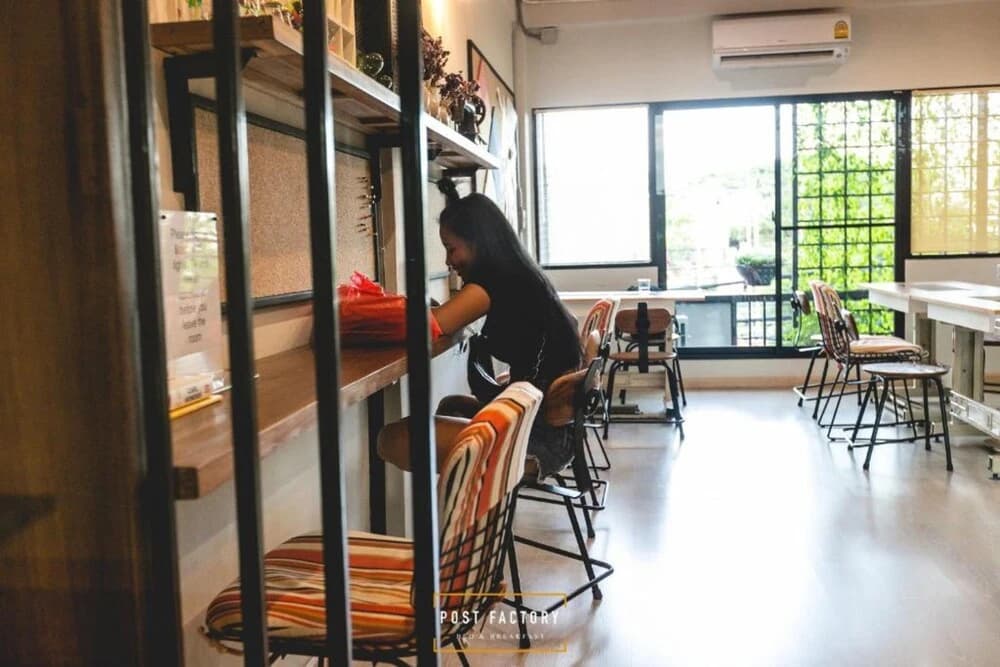 Post Factory Bed & Breakfast Sathorn Hostel - Adults Only - photo 24