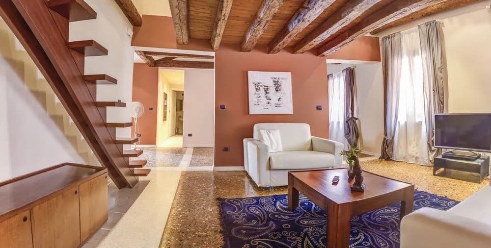 San Marco Venice Apartment 1 - photo 13