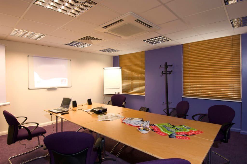 Premier Inn London Victoria - photo 20