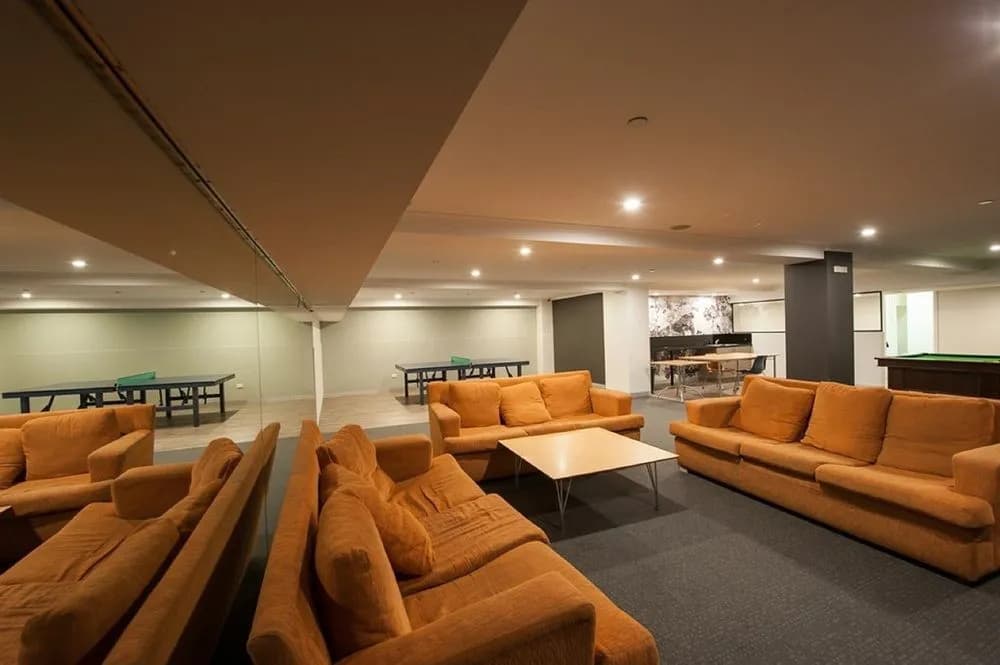 Accommodating Luxuries - CBD Apartment - photo 13