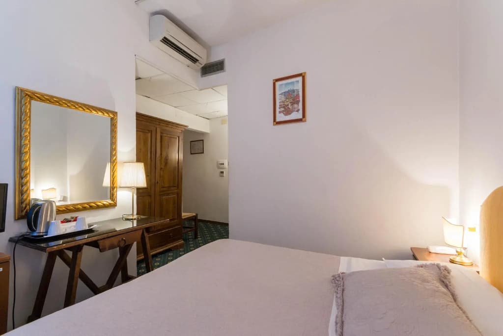 Hotel Rex - photo 17