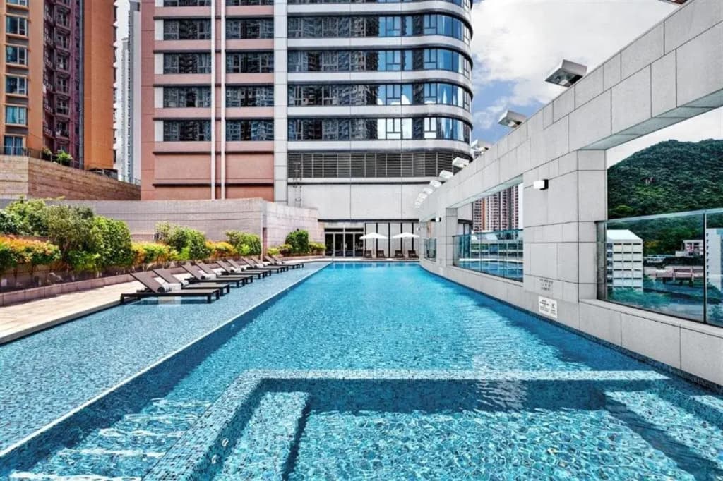 The Royal Garden Kowloon East - photo 20