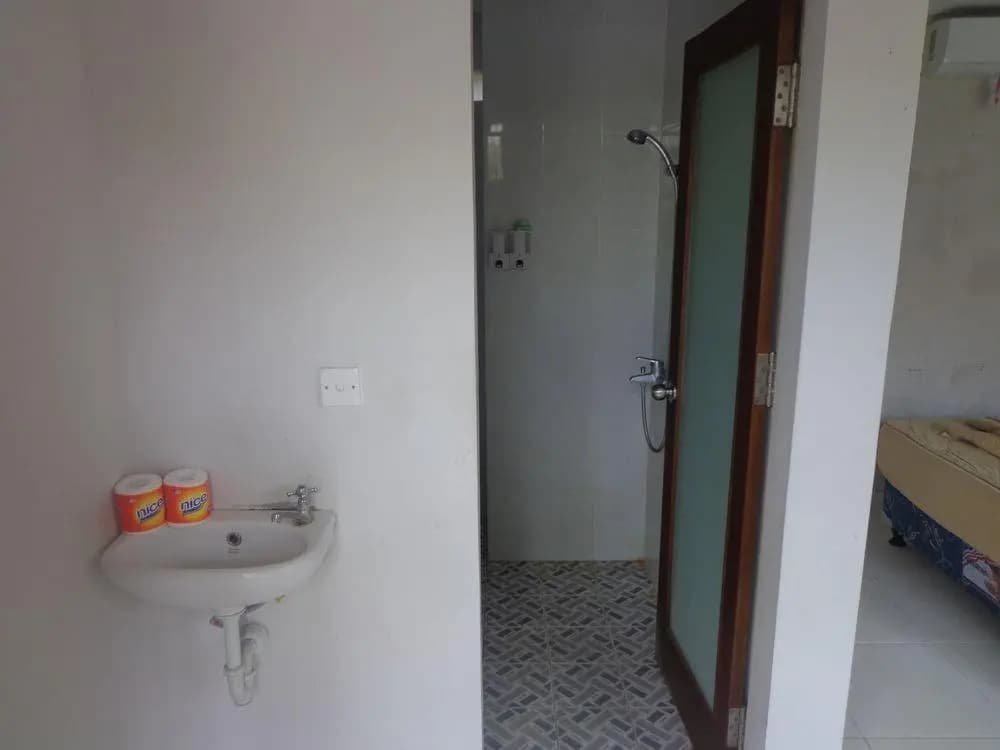 Srikrisna Homestay - photo 6