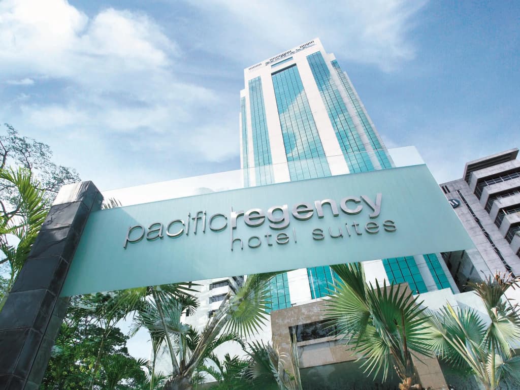 Pacific Regency Hotel Suites - photo 1