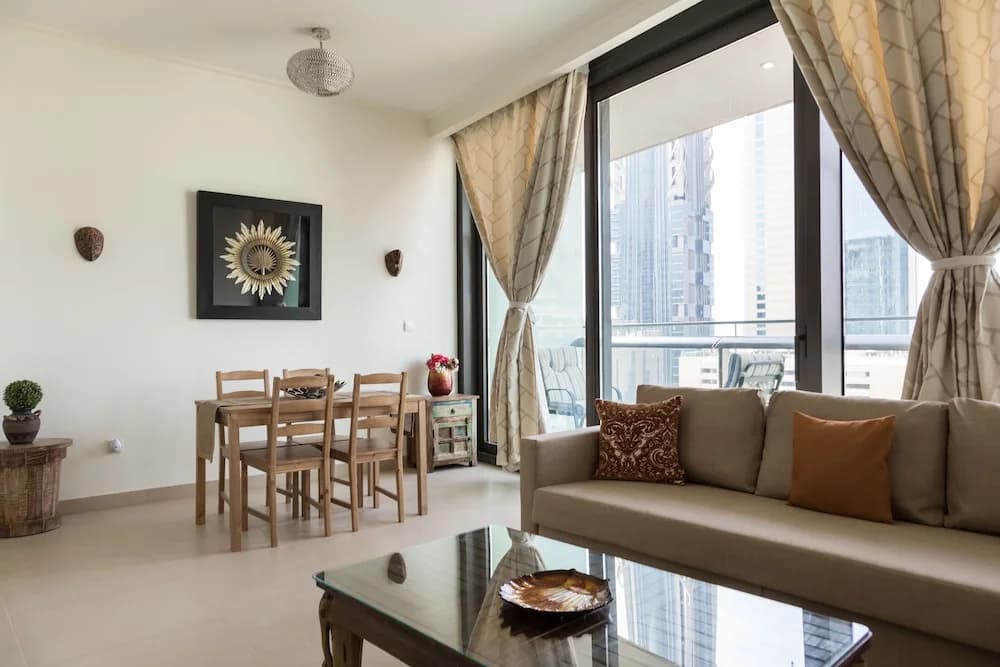 HiGuests Vacation Homes - Burj Vista - photo 2