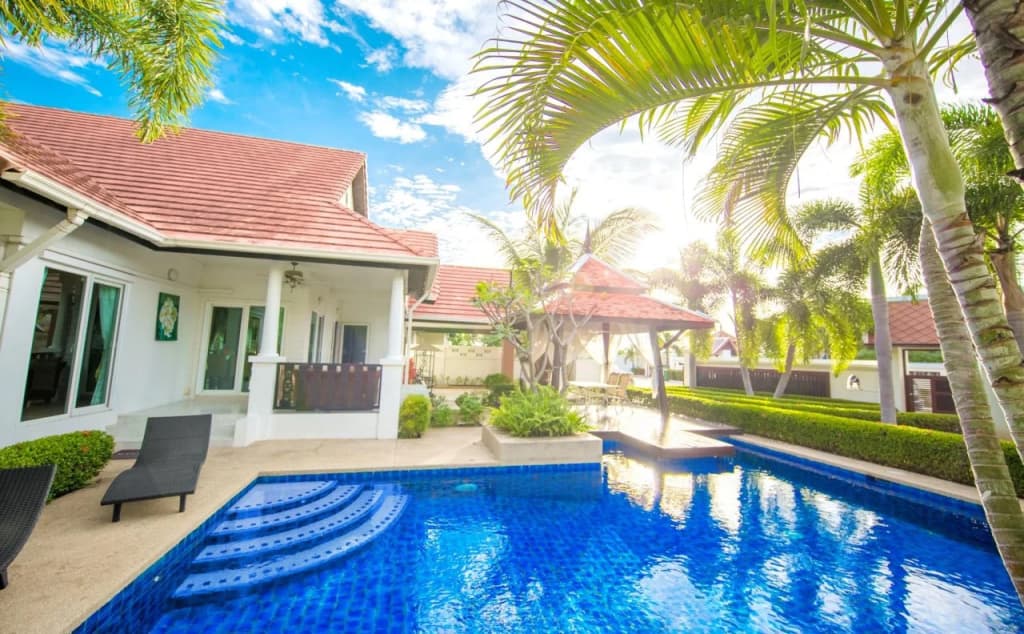 Green Residence Pool Villa Pattaya - photo 14