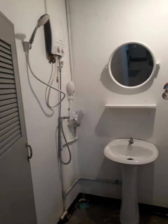 VR Hostel Khaosan - photo 7