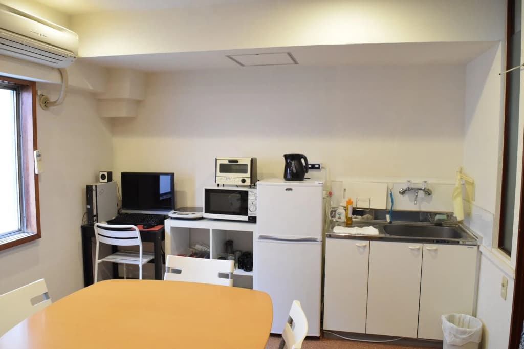 Boarding House - photo 16