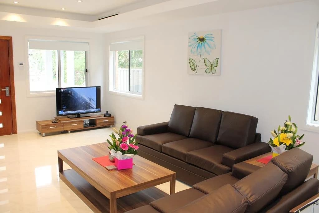 Serviced Houses - Villa Hodgkinson - photo 1