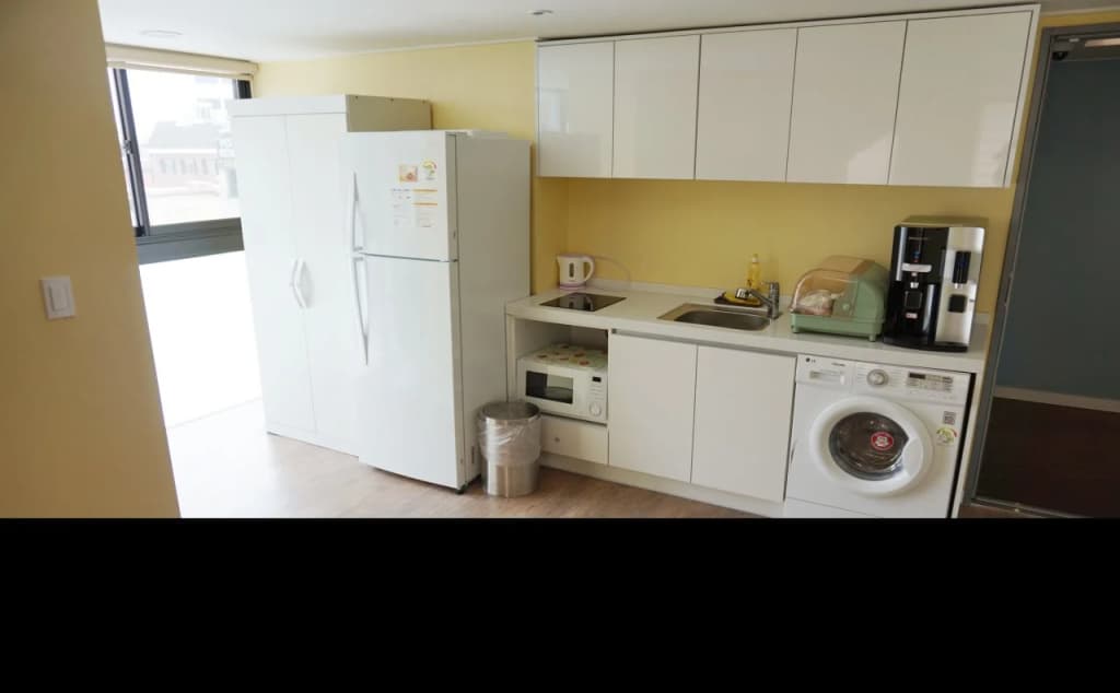 Myeongdong MOM House - photo 17