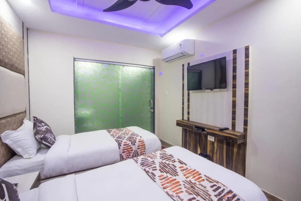 Hotel Harsha International - photo 29