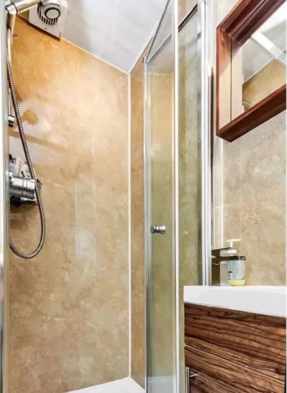 1 Bedroom Flat In Dalry - photo 9