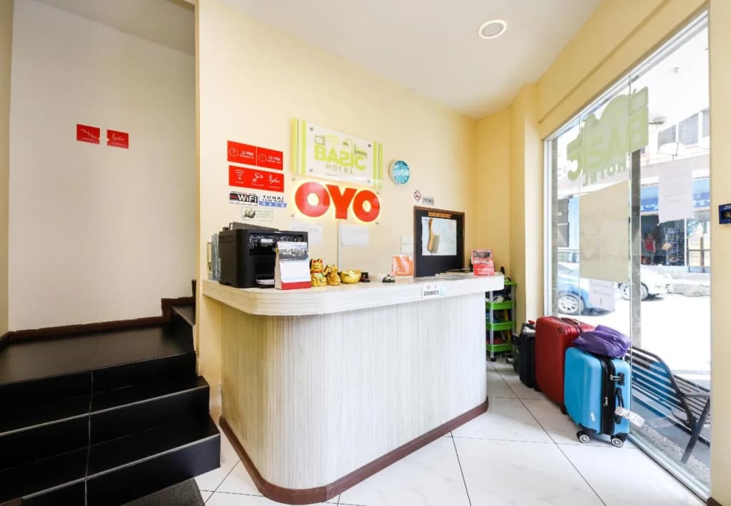 Basic Hotel - main photo