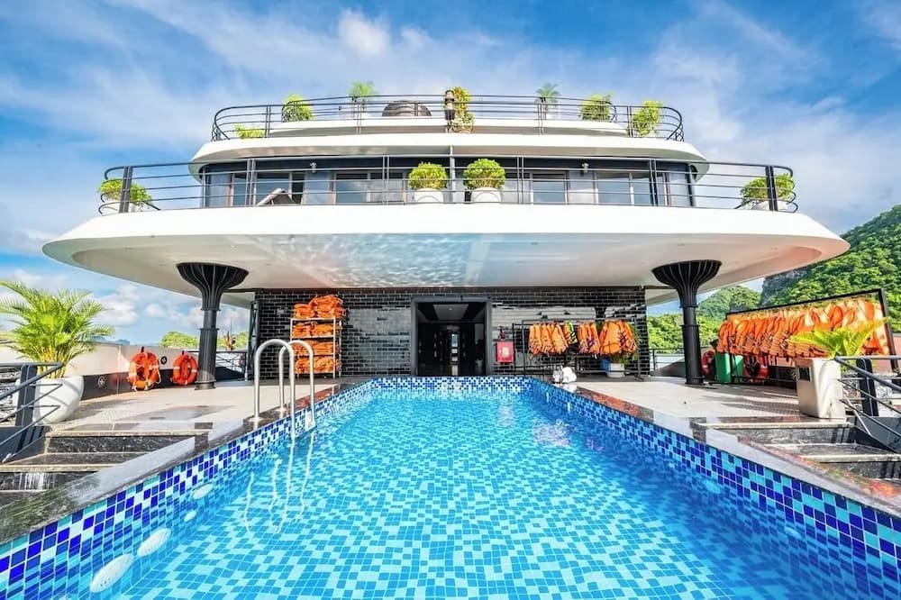 Era Cruise Halong Bay by Venus Group - photo 17