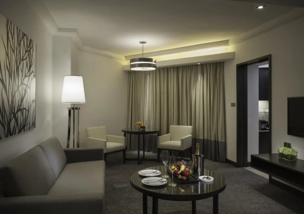 Gateway Hotel - photo 5