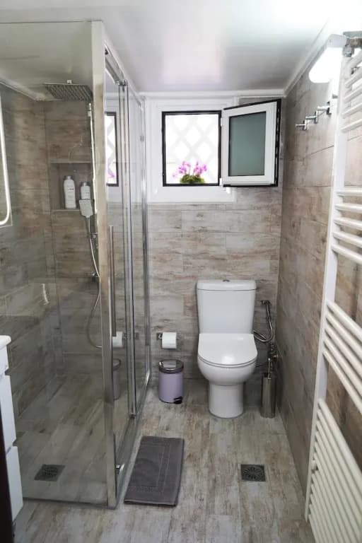 Athenian Petralona Suite - photo 7