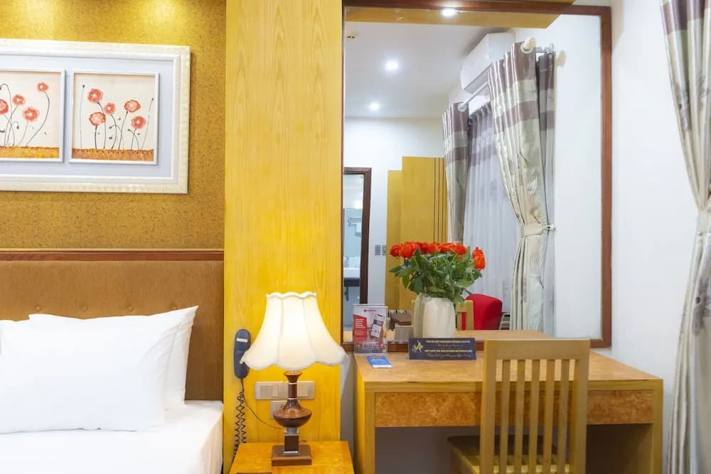 Moon Hotel - photo 7
