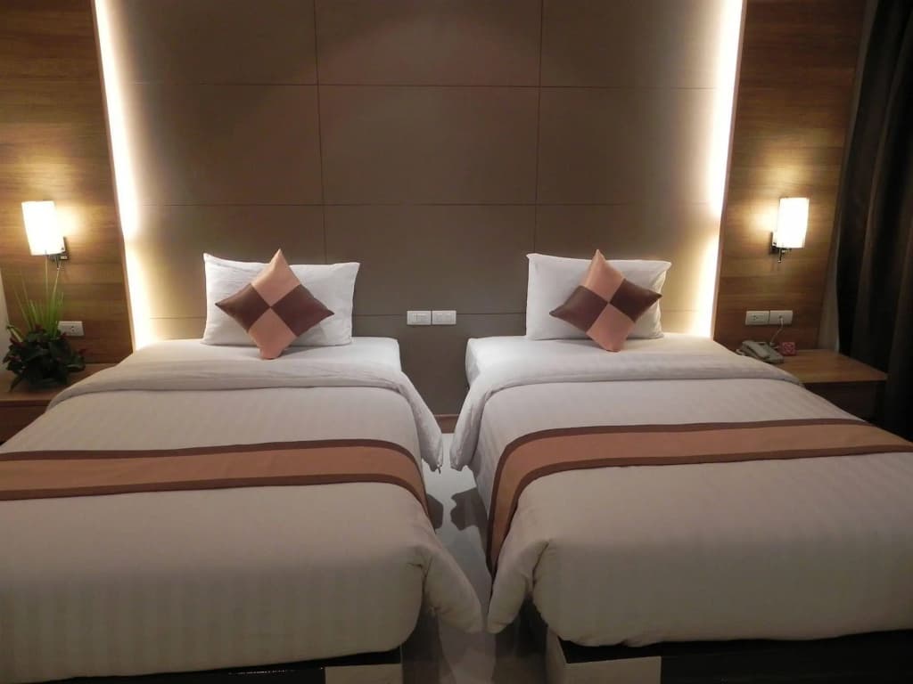 Crystal Palace Pattaya Hotel - photo 5