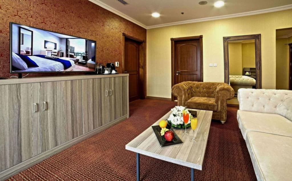 Sapphire Plaza Hotel - photo 6
