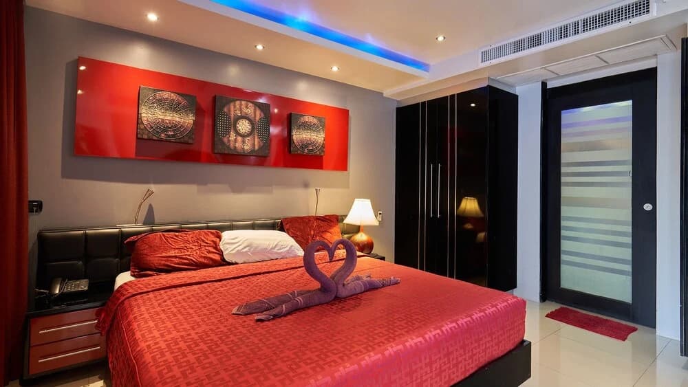 Condo In The Heart Of Patong Wlk St ABS1 - photo 4