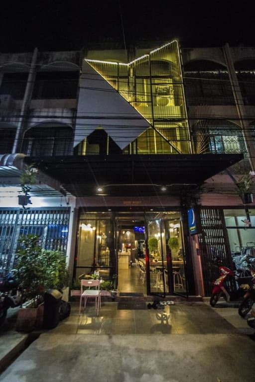 Black Panther Hostel - main photo