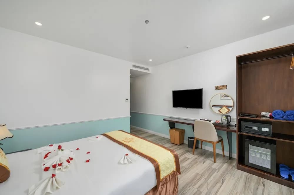 Harry Phu Quoc Hotel 3 - photo 2