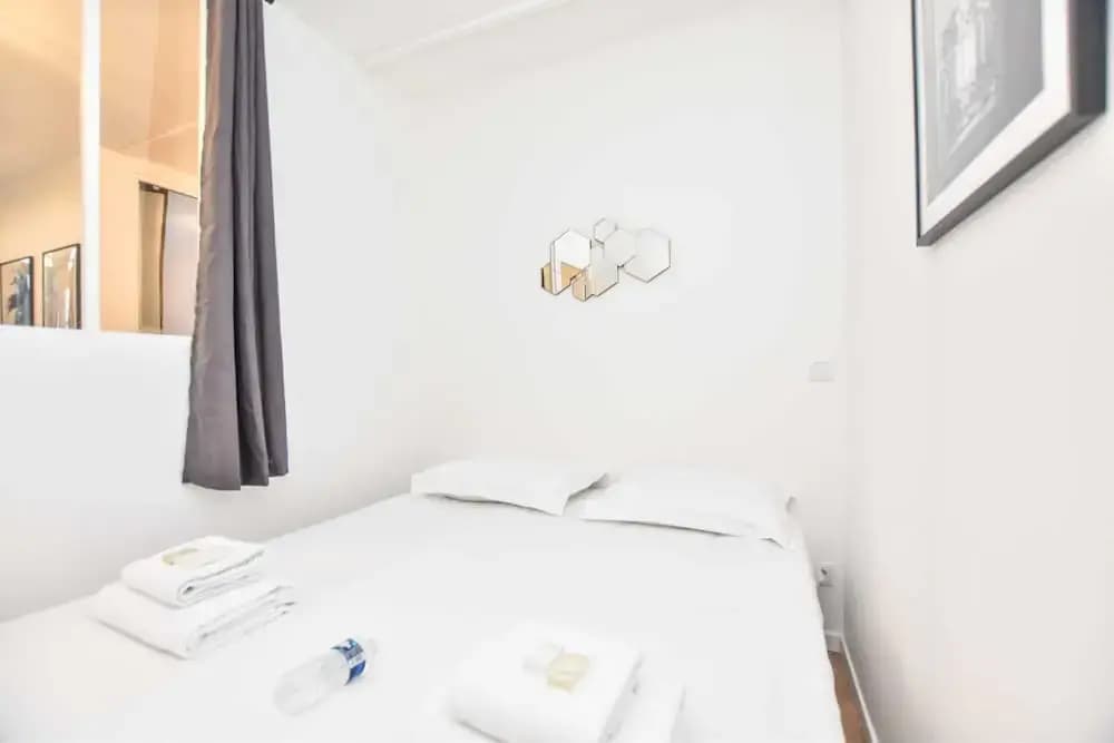 Peaceful Apartment - 2br/4p - Porte Saint-denis - photo 1