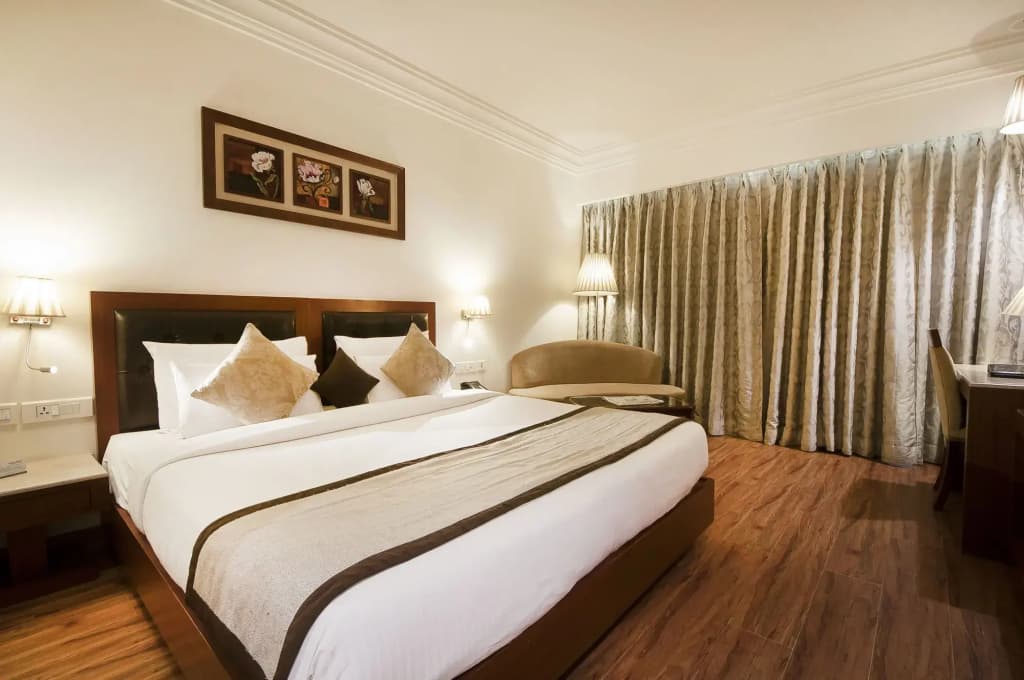 Hotel Regent Grand - photo 5