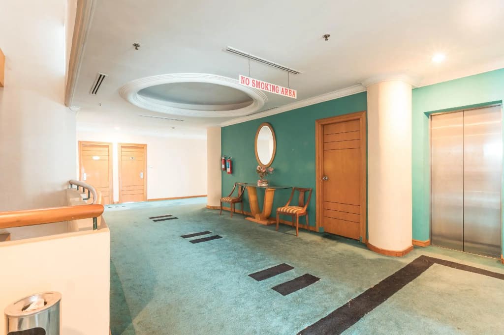 OYO 784 Hotel Bulevar - photo 13