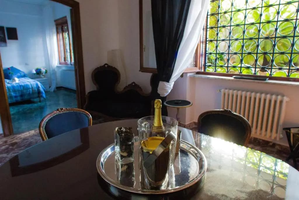 Vatican House Apartment - photo 2