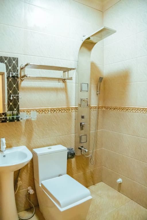 Ekefaru Inn - photo 7